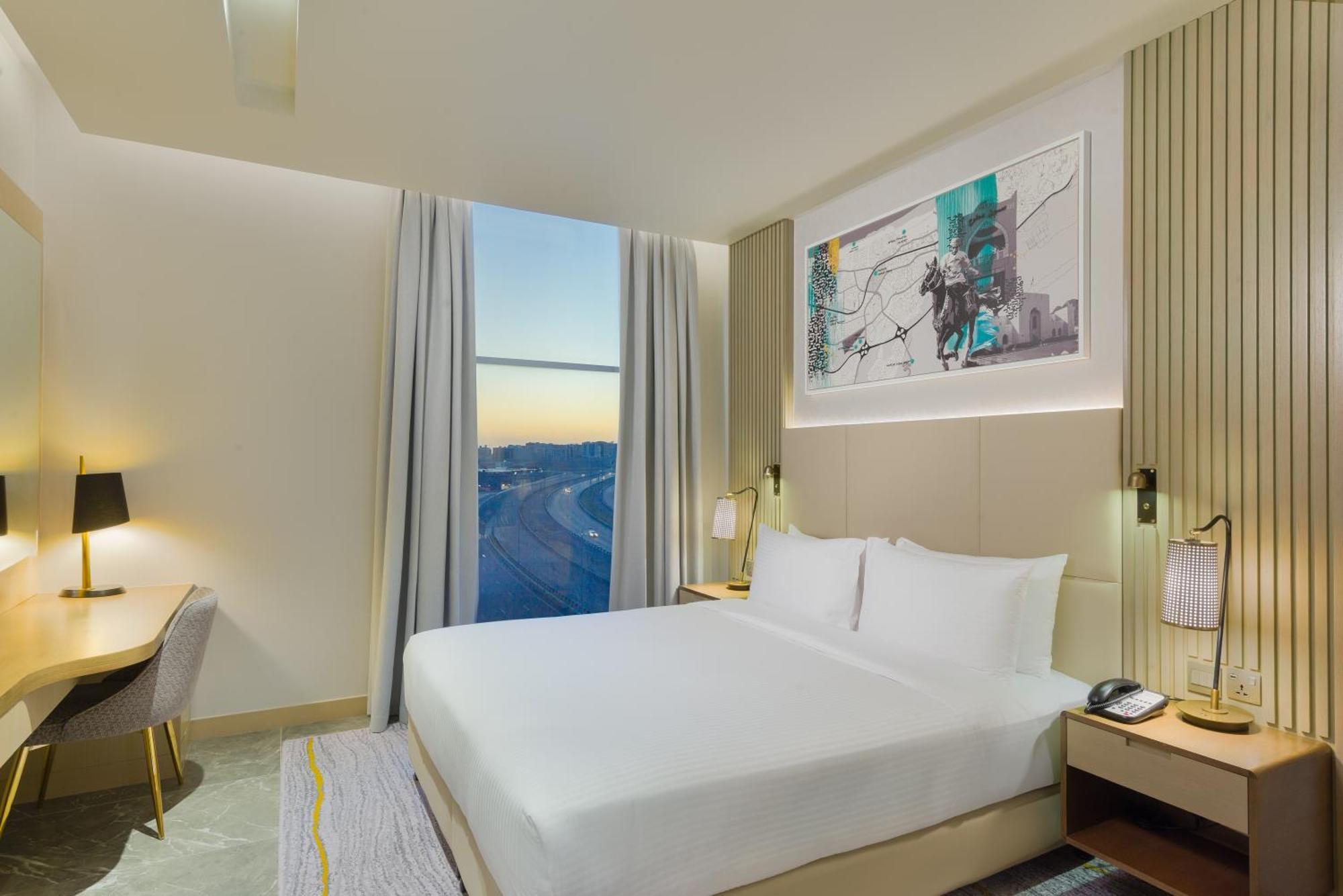Intercityhotel Bawshar Muskat Bagian luar foto